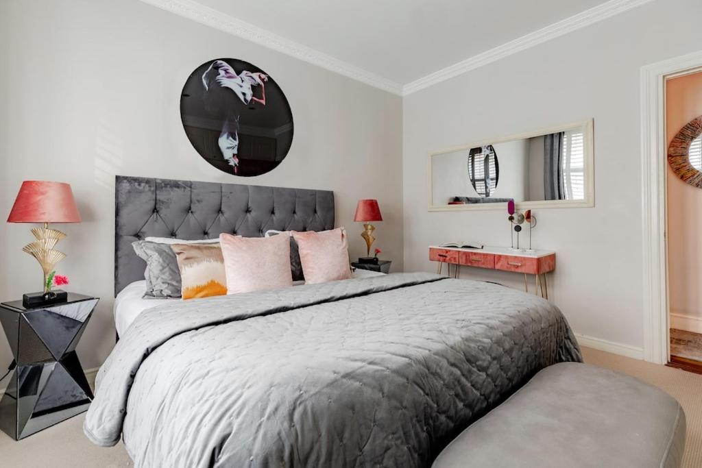 Revamped & Luxxe For Covent Garden Lovers! Adorable City Home For Families & Friends Londres Exterior foto