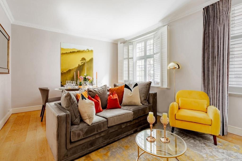 Revamped & Luxxe For Covent Garden Lovers! Adorable City Home For Families & Friends Londres Exterior foto
