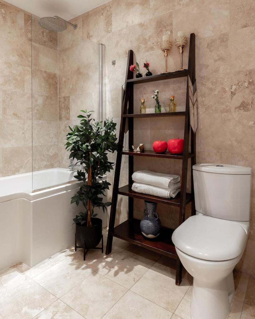 Revamped & Luxxe For Covent Garden Lovers! Adorable City Home For Families & Friends Londres Exterior foto